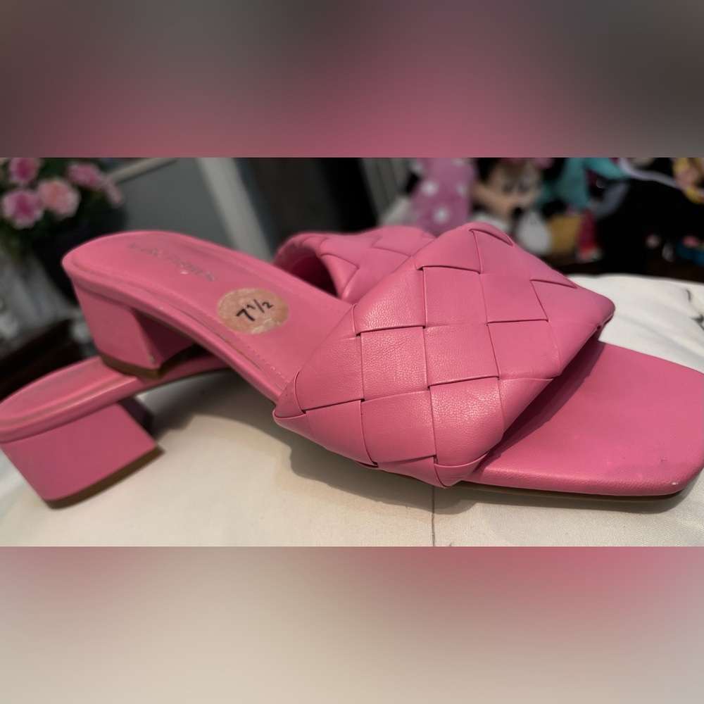Marc Fisher Pink Woven Leather Sandals